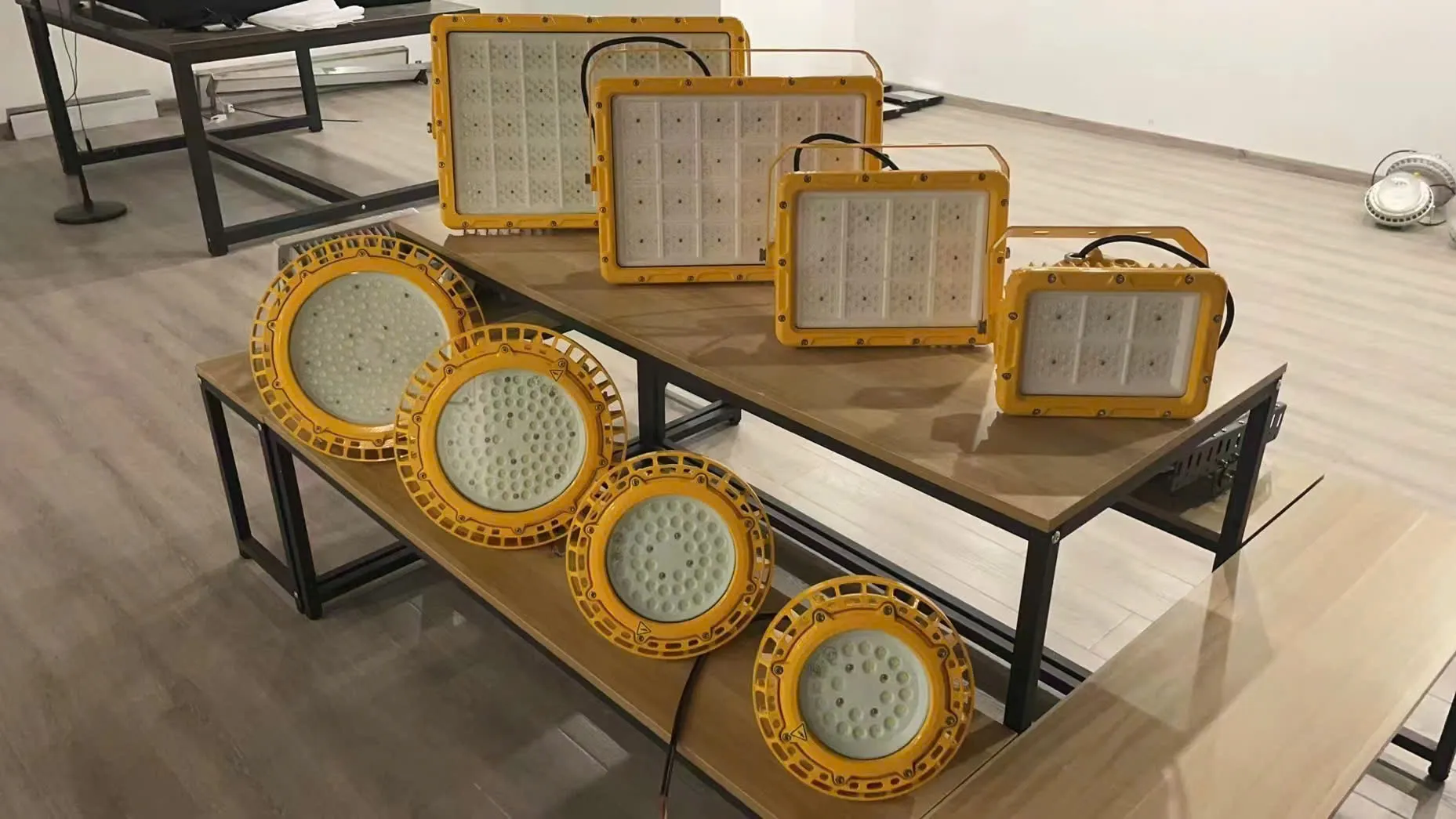 Thumbnail Tổng hợp các tiêu chuẩn phòng nổ mới nhất cho thiết bị chiếu sáng nhà xưởng