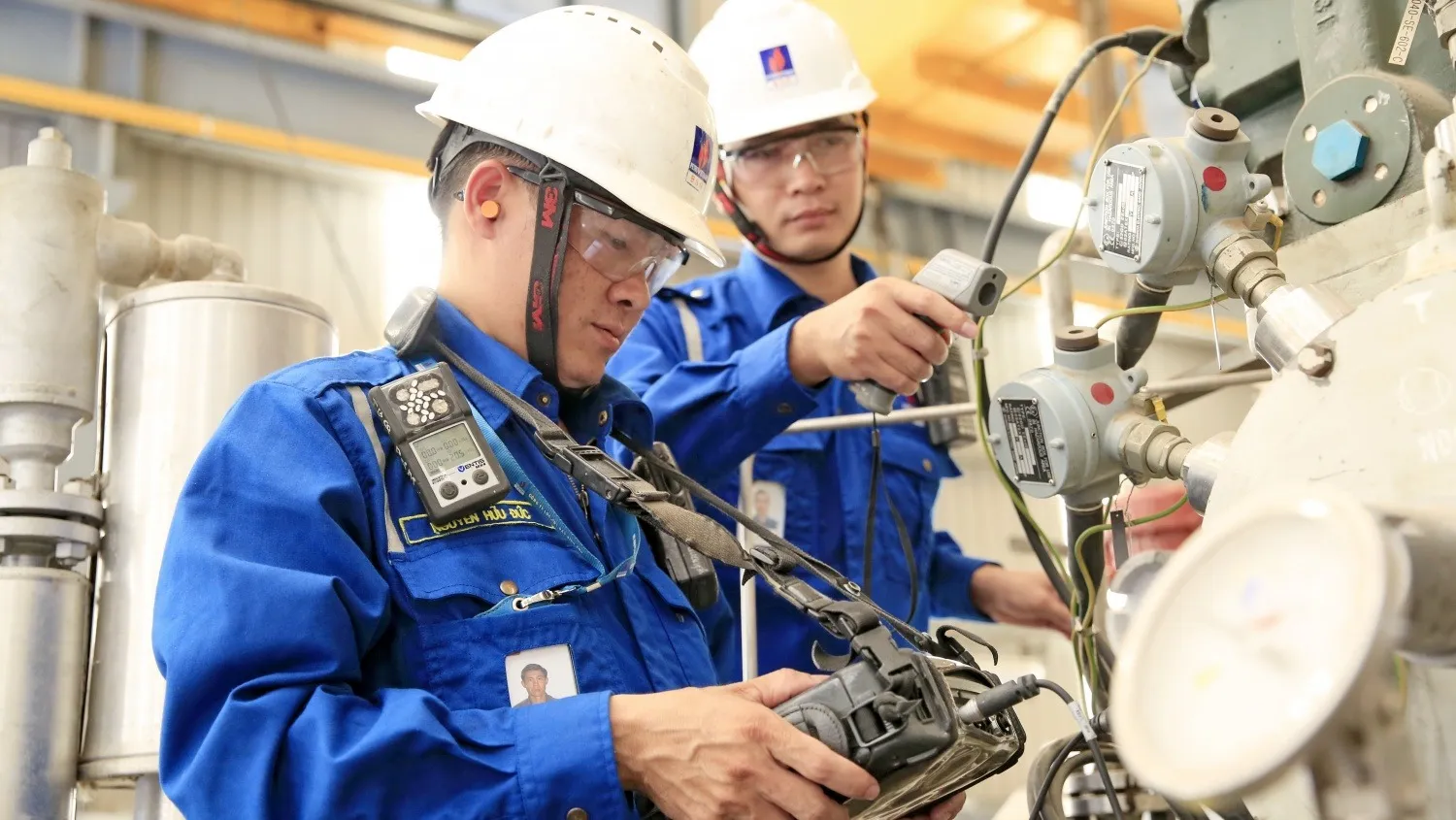 Những tiêu chuẩn chiếu sáng nhà máy lọc dầu cần đáp ứng